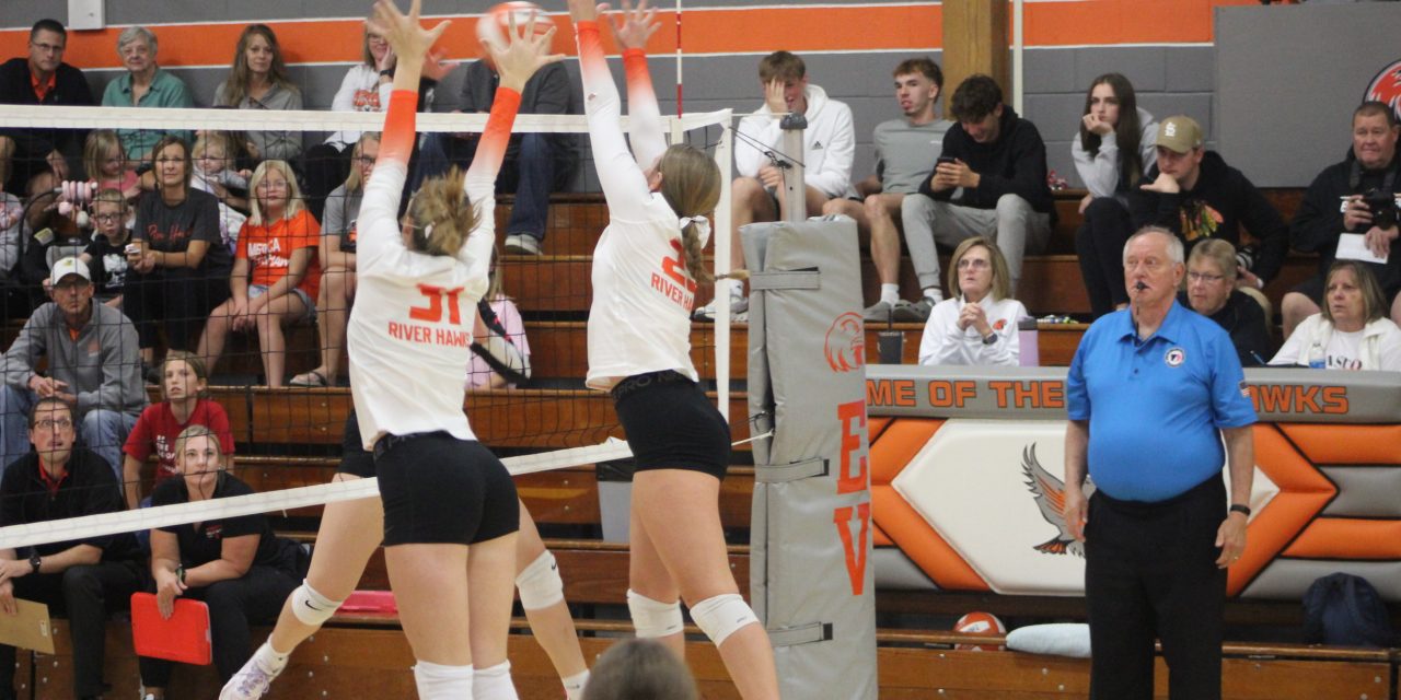 Lady River Hawks Volleyball Team Wraps Up Season