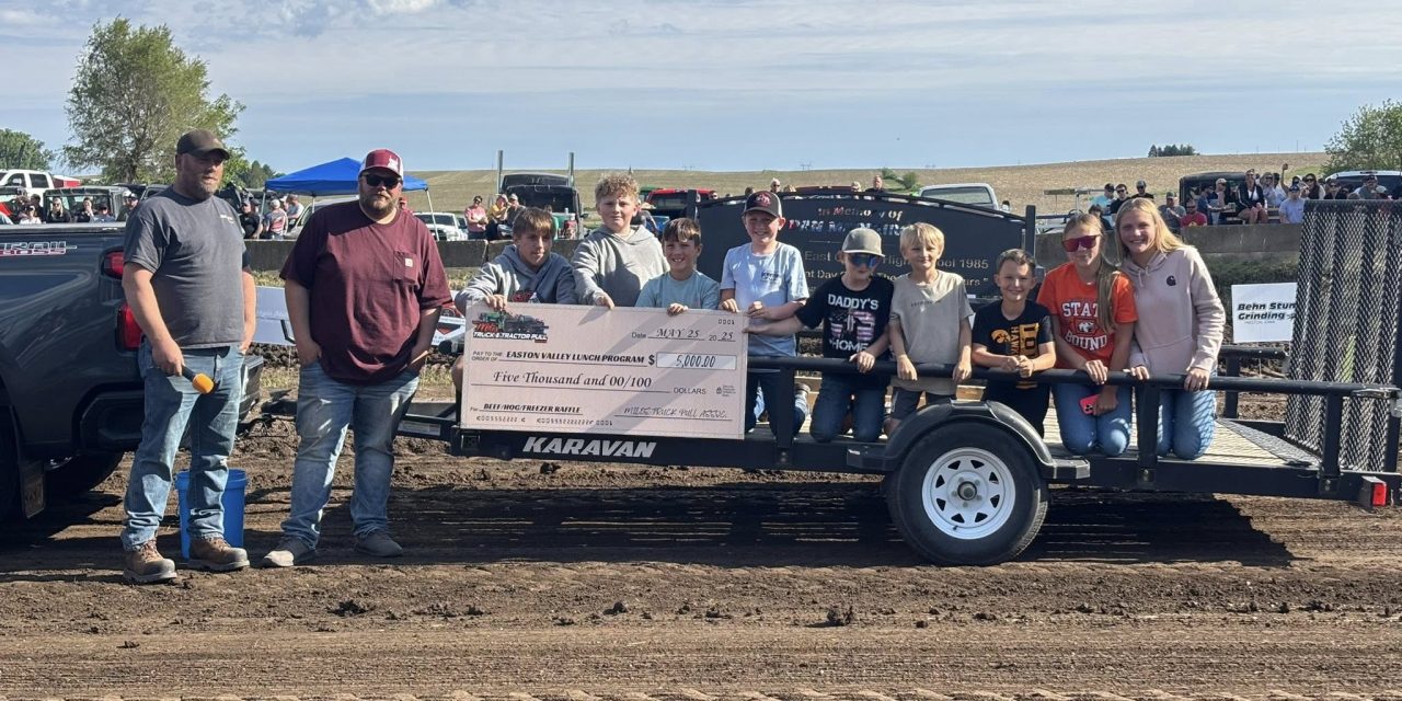 Miles Truck and Tractor Pull Raise Funds for Easton Valley School Lunches