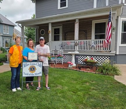 Miles Lions Club Announces August Yard of the Month